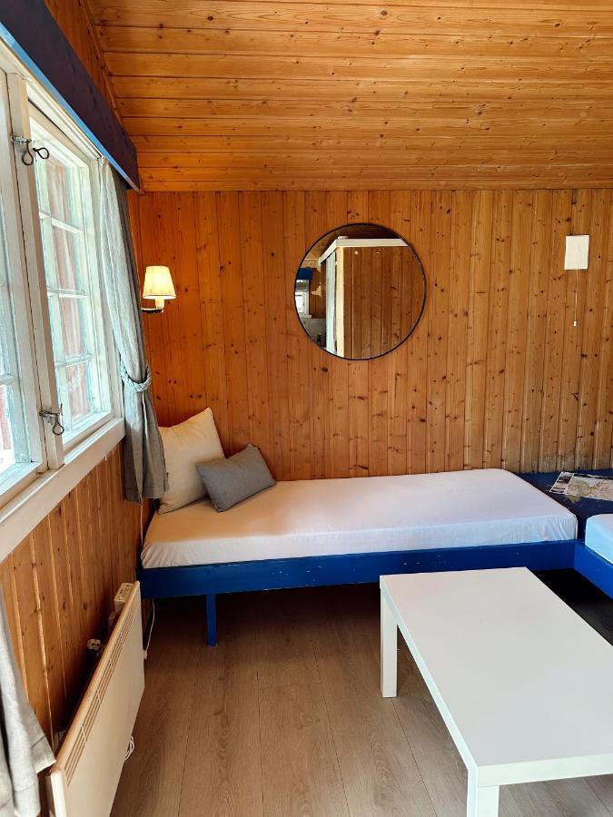 فندق Loken Camping - Trivelig Og Idyllisk Ved Vannet أولدن المظهر الخارجي الصورة